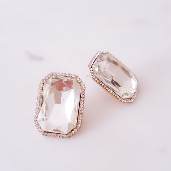 Jewelry - Earrings